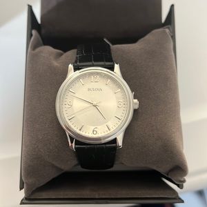 Bulova mens watch with black leather strap - in box but will need watch battery